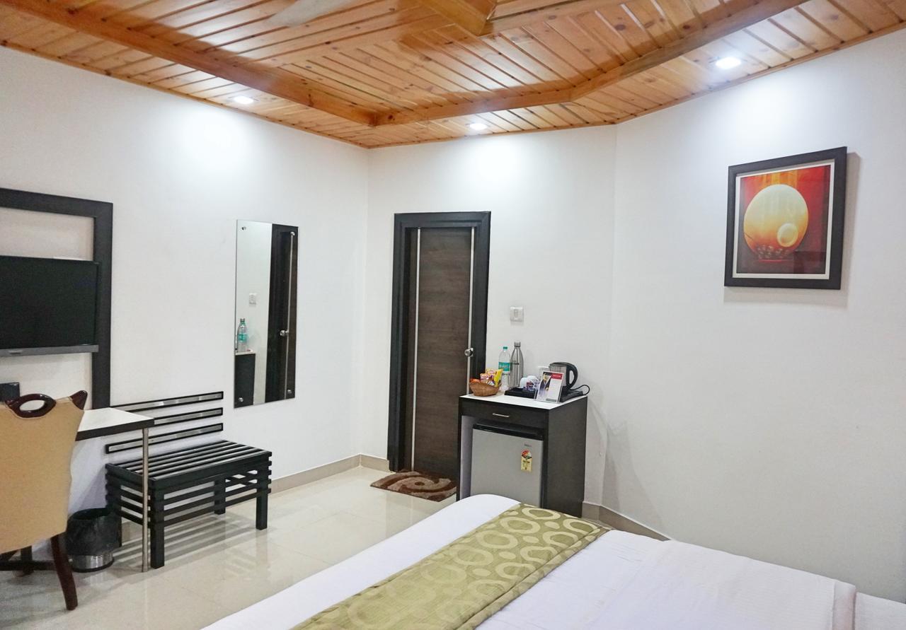 Ess & Bee Resorts Дармсала Экстерьер фото